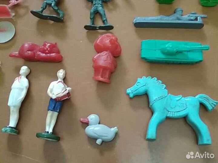 Солдатик СССР пионер фхи колкий пластик