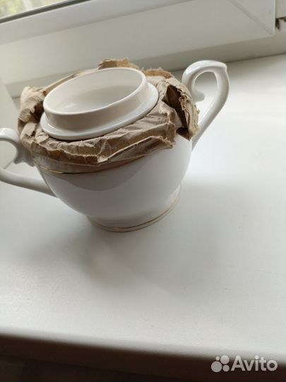 Сахарница с ручками фирмы Коралл