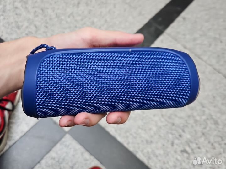 JBL flip 4