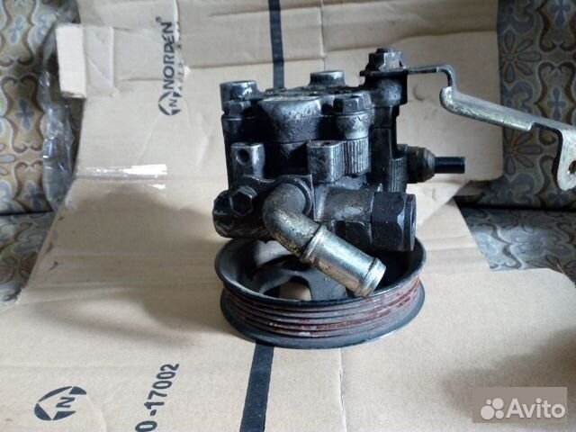 Насос гидроусилителя Toyota Camry
