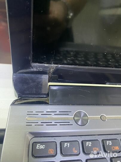 Lenovo v570