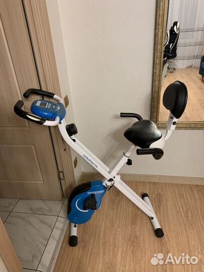 Складной велотренажер Torneo Compacta