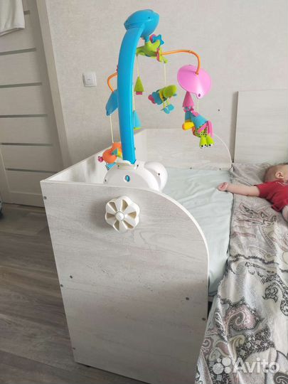 Приставная кроватка