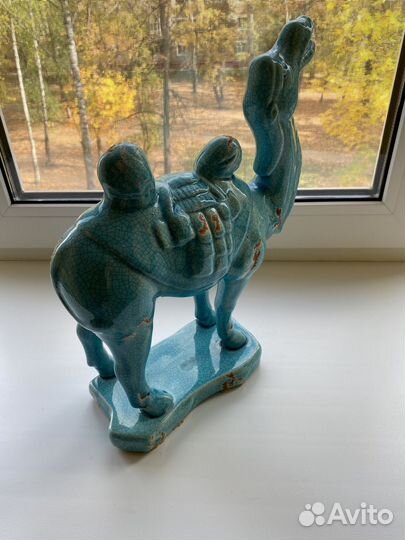 Статуэтка верблюд