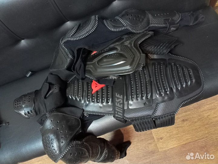 Мотозащита, черепаха Dainese