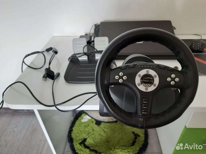 Игровой руль с педалями для пк