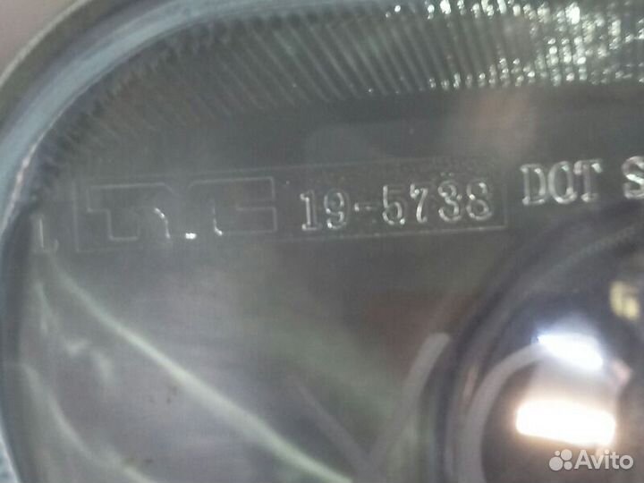 Фара противотуманная птф левая Volvo Xc90 02-05