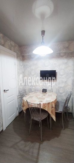 2-к. квартира, 62 м², 2/9 эт.