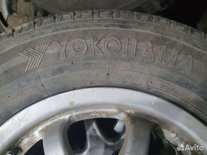 Yokohama Delivery Star RY 808 165/80 R13C