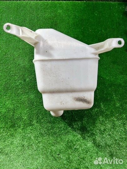 Резонатор воздушного фильтра Toyota Corolla