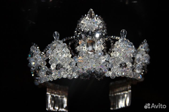 Прокат корон женских и мужских