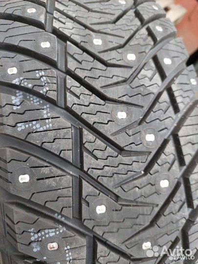 Yokohama IceGuard Stud IG65 225/65 R17 106T