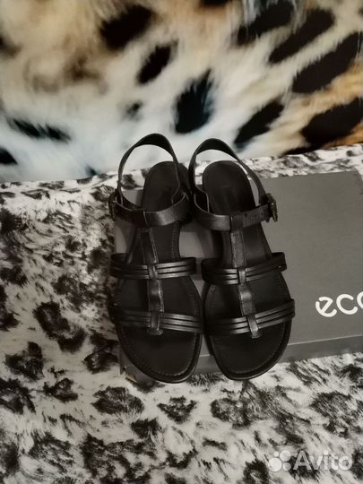 Босоножки ecco 38