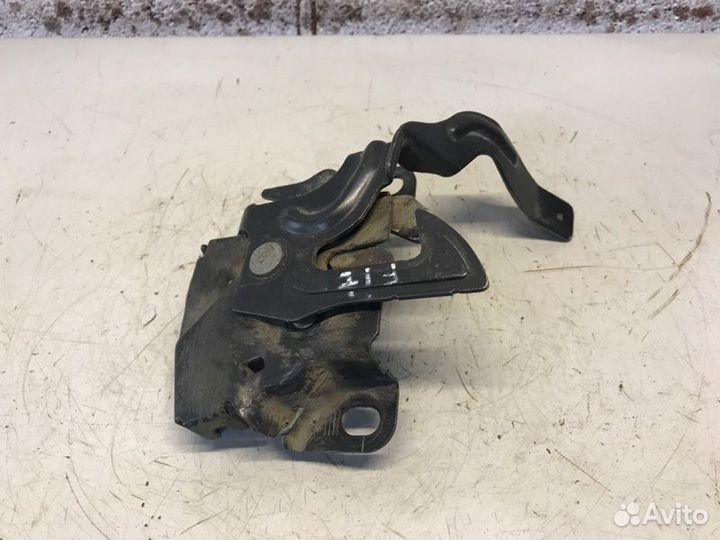 Замок капота Honda Fit GD1 2001-2008