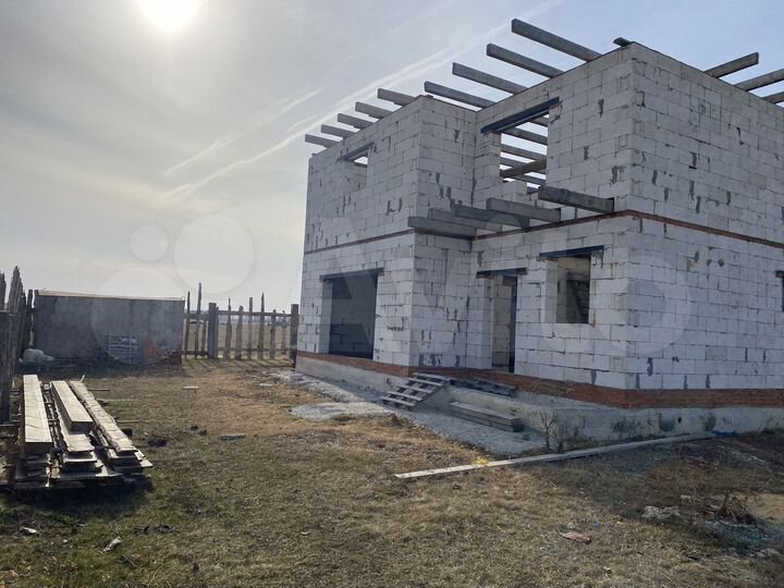 Дом 160 м² на участке 14,1 сот.