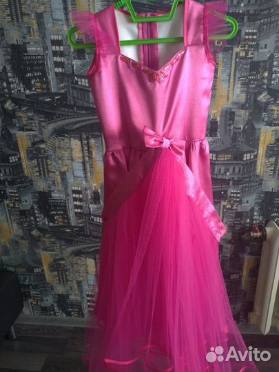 Платье нарядное