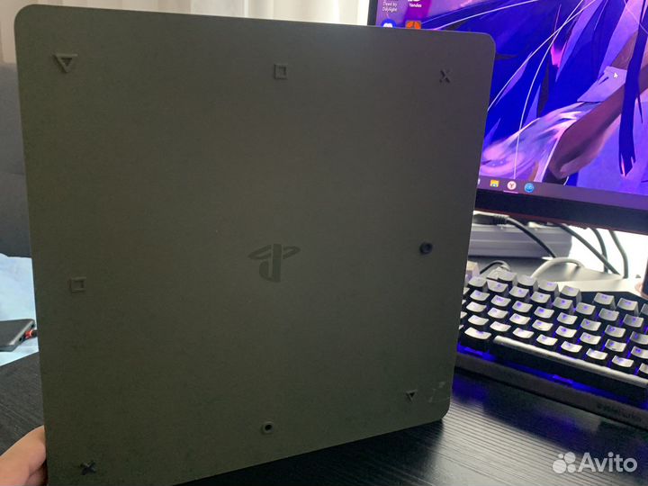 Sony playstation 4 slim 1tb с играми и джостиками