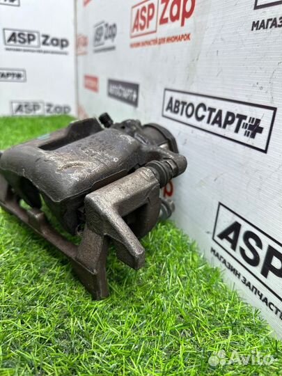 Суппорт тормозной задний правый Audi A5 8T CDN