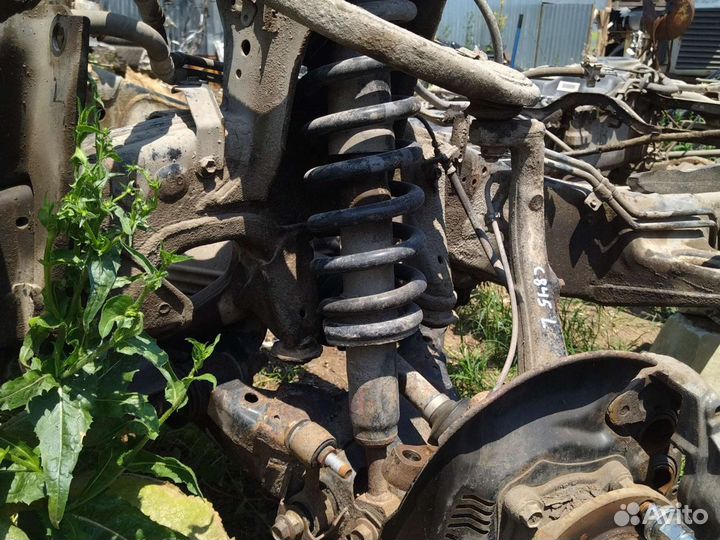 Toyota Land cruiser 200 амартезаторы