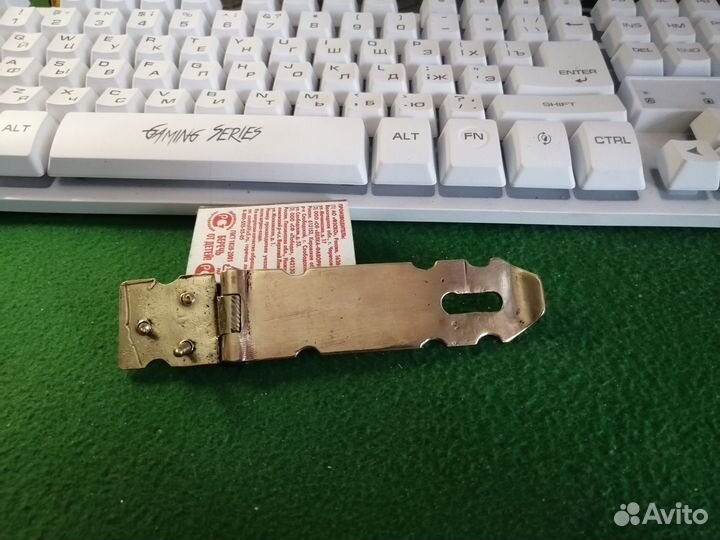 Старинная накладка. сундук, шкатулка, замок