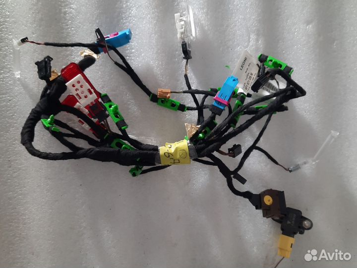 Проводка передней двери Audi a6 c6