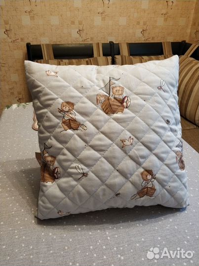 Декоративная подушка в детскую