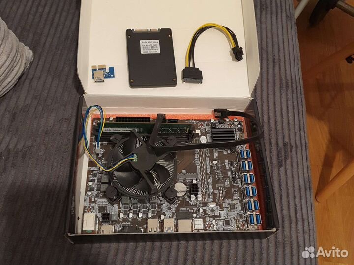 Материнская плата B250C