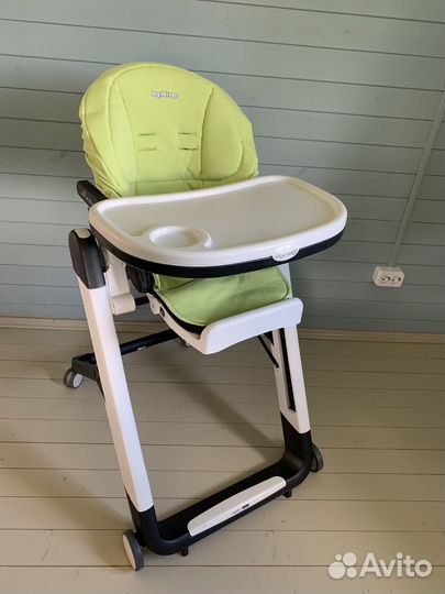Стульчик для кормления Peg Perego Siesta follow me