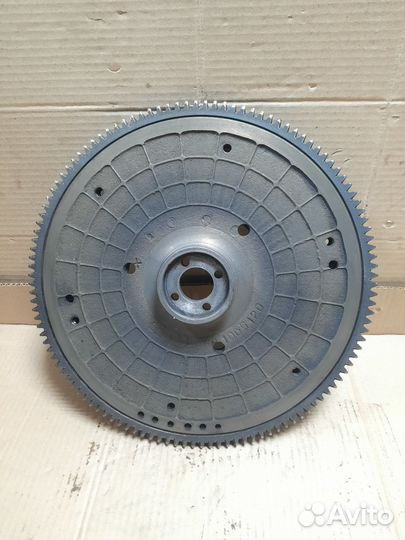 Маховик на луаз