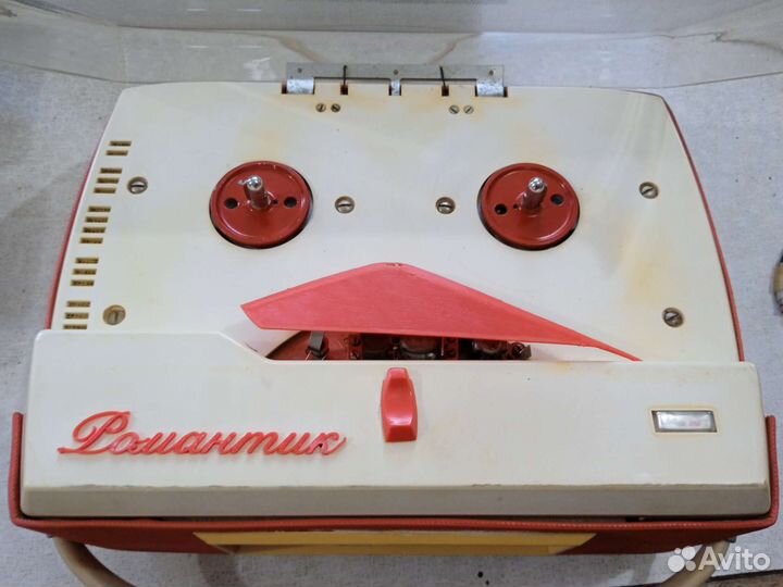 Магнитофон Романтик М64