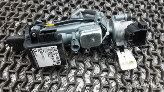 Замок зажигания suzuki grand vitara 2 (8DN11J101)