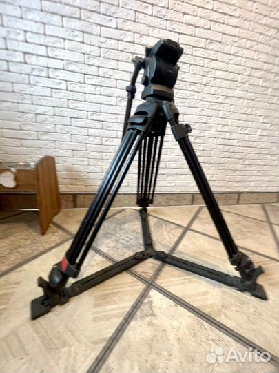 Штатив Manfrotto 501