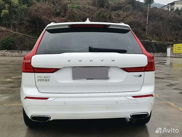 Volvo XC60 2.0 AT, 2021, 30 000 км