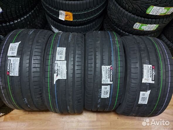 Yokohama Advan Sport V107 285/40 R22 и 325/35 R22