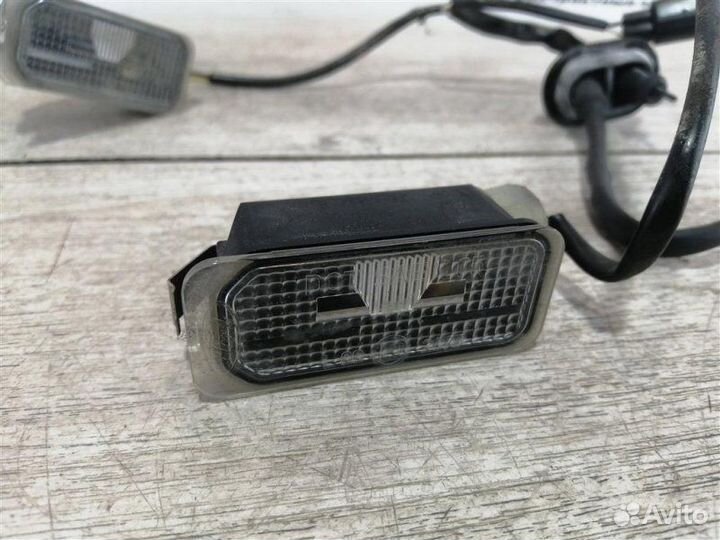 Фонарь подсветки номера Ford Focus 2 хэтчбек 1.6