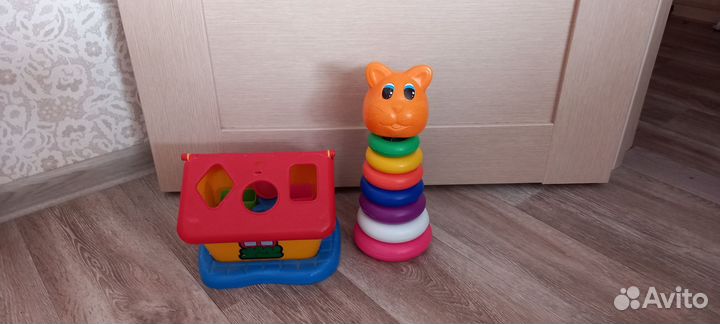 Развивающие игрушки для малышей