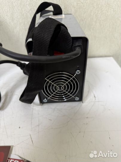 Инверторный сварочный аппарат Ресанта саи250К