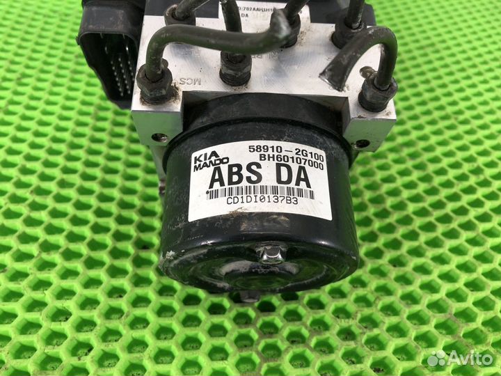 Блок ABS (насос) Kia Magentis