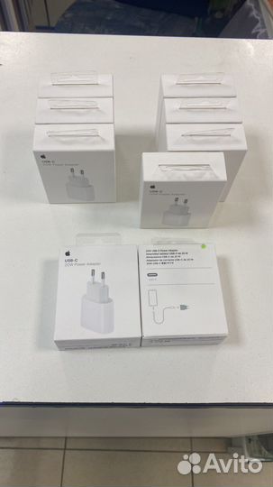 Apple 20W USB-C Power Adapter (mhje3zm/A)