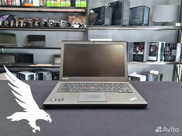 Lenovo Х240 12,5'/i3 4010u/4 GB RAM/SSD 128GB