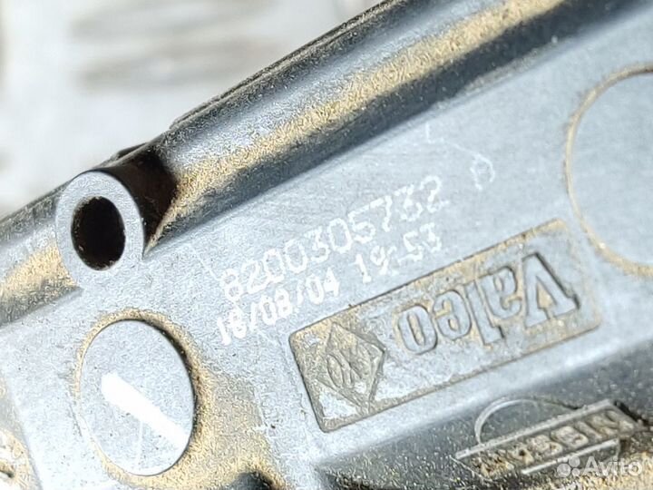 Замок лючка бензобака Renault Megane 2003 2009