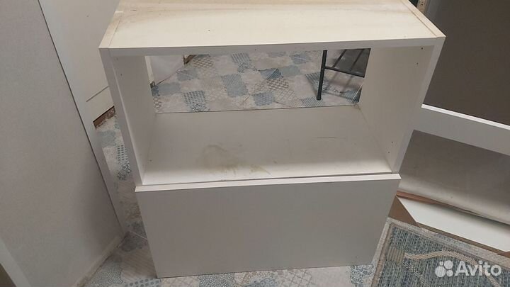 Полка настенная для кухни