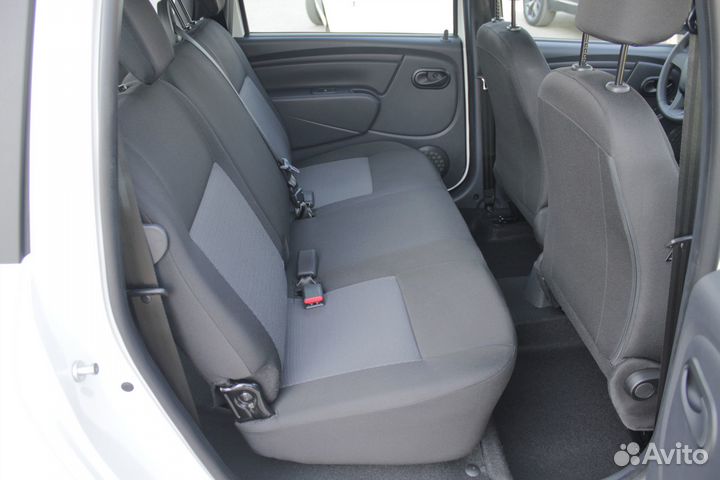 LADA Largus 1.6 МТ, 2024