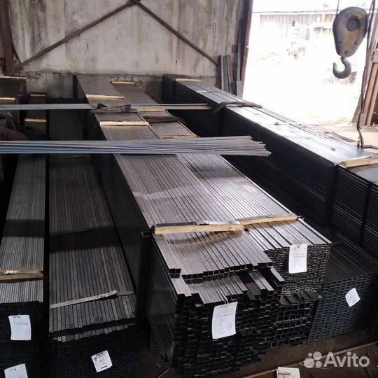 Профильная труба 40х25