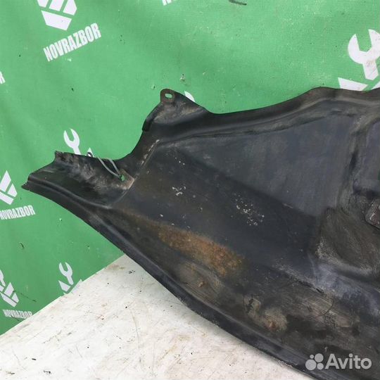 Накладка (кузов внутри) Рено Сценик 2