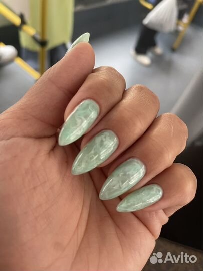 Мастер по маникюру записаться