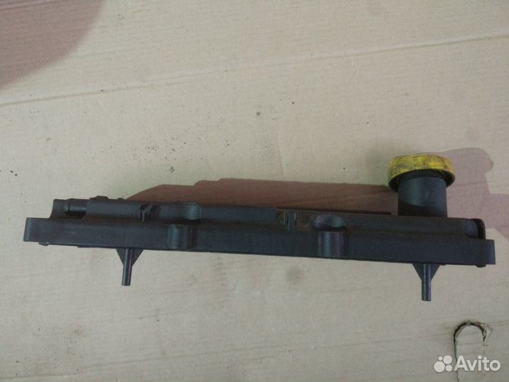 Крышка головки (клапанная) блока Renault Megane 2