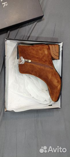 Ботинки демисезонные женские 38 размер