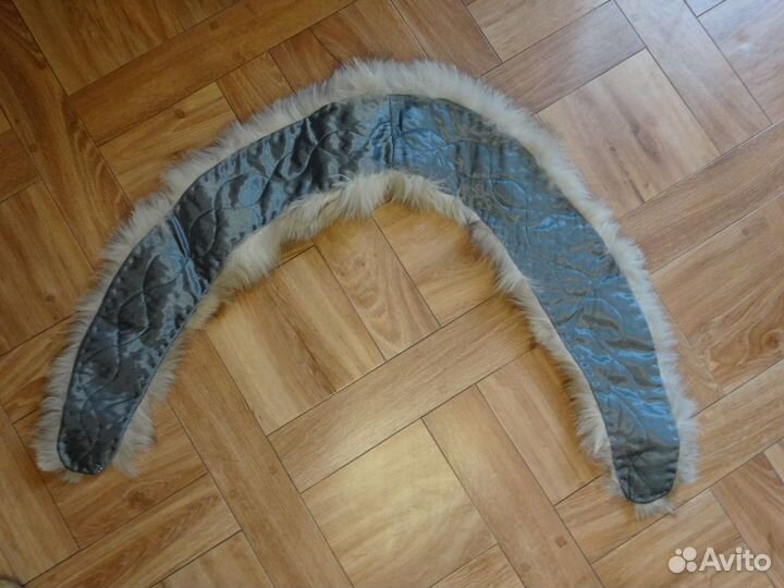 Воротник из меха песца