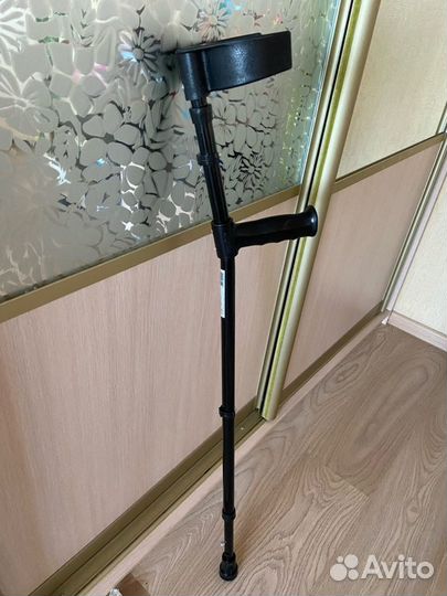 Костыль локтевой с регулируемыми по высоте нижними